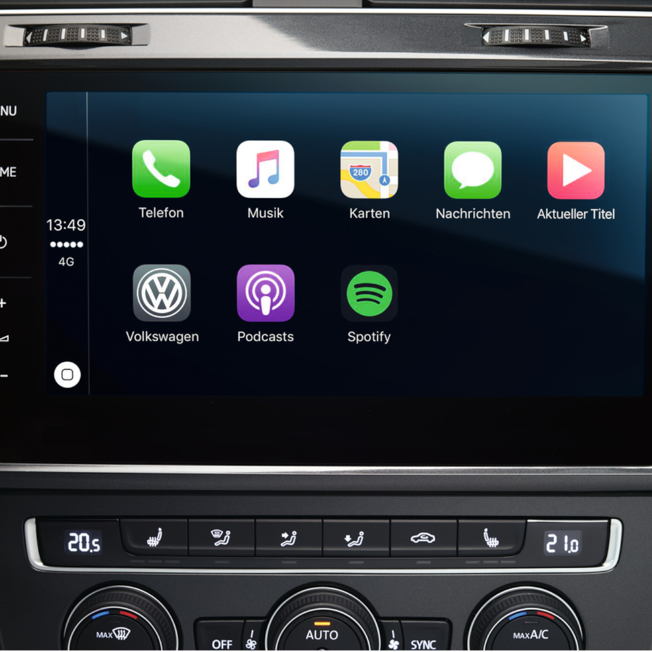 Ansicht auf das Infotainment des Golf 7