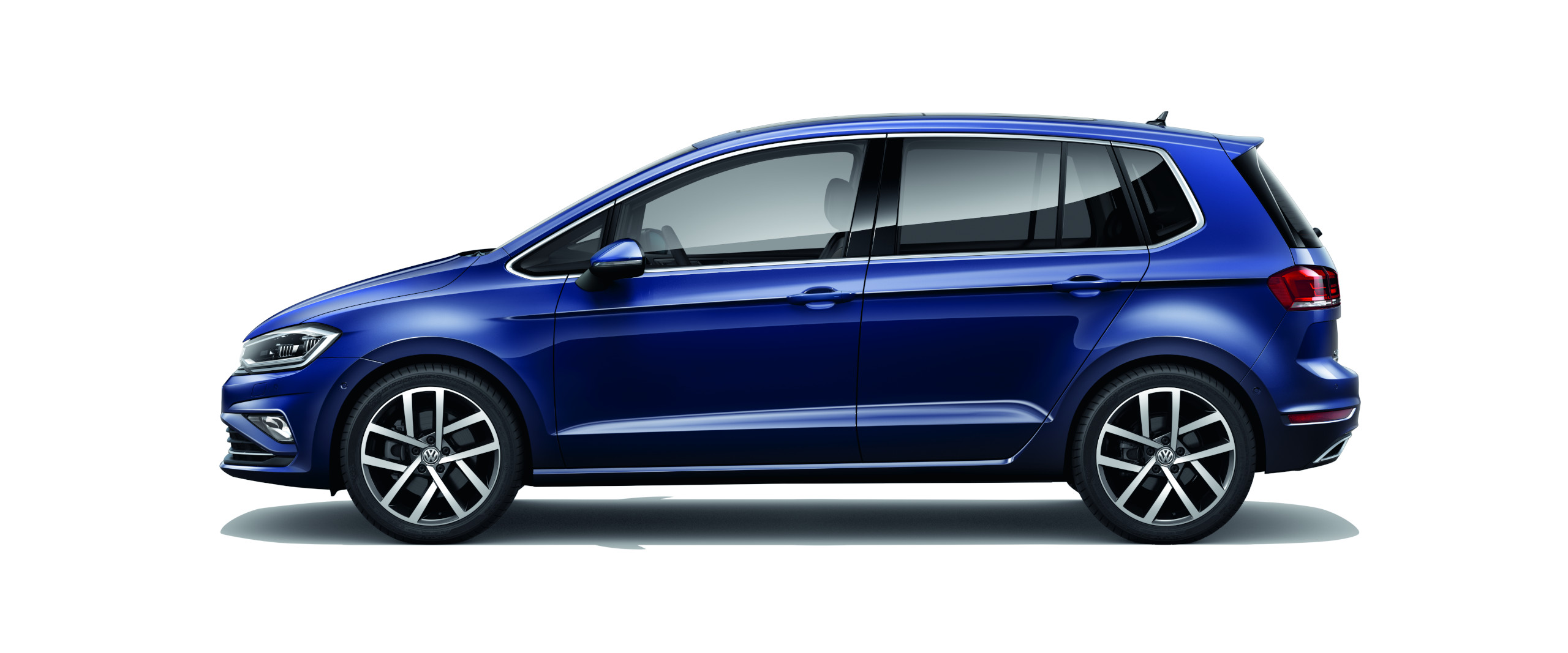 Seitenansicht des Golf Sportsvan in blau