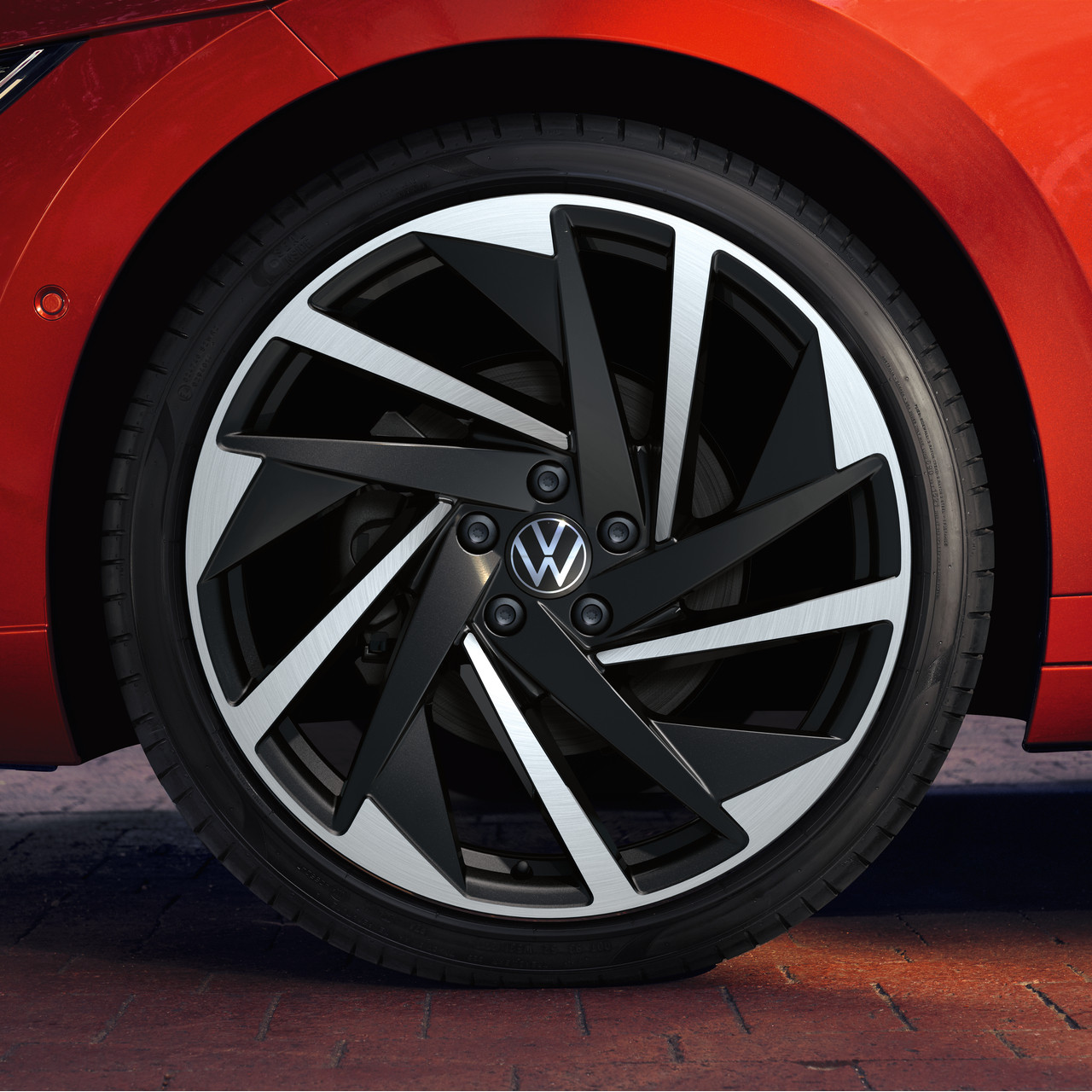VW Arteon Reifen und Felgen